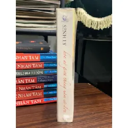 Hoa nở giữa tháng năm cô đơn — Sênh Ly 681739