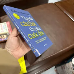 Sách Thay Đổi Câu Hỏi Thay Đổi Cuộc Đời - Tiến sĩ Marilee Adams (NXB Dân Trí)- K4 1028240