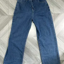 Quần jean xanh sz M bao mới đẹp 