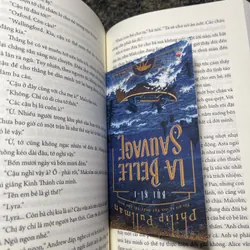 Bụi kí 1 La Belle Sauvage Philip Pullman box 705904