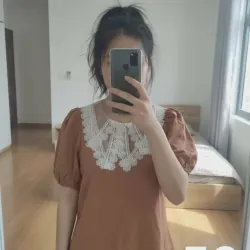 2 áo: 1 thun 1 voan size S mới cứng