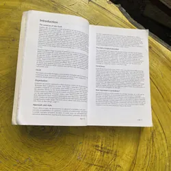 PRACTICAL ENGLISH USAGE- MICHAEL SWAN 602659