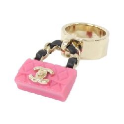 Nhẫn ABA014 của Chanel