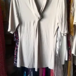 Áo thun Premise Studio size M