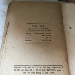 Tiểu thuyết Đoạn tuyệt-Nhất Linh trong lực lượng văn đoàn 960301