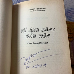 Từ Áng Sáng Đầu Tiên - Ernest Hemingway 540410