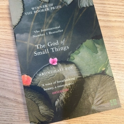 The God of Small Things (Chúa Trời của những điều vụn vặt) - Arundhati Roy (MỚI) 391299