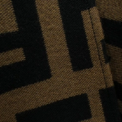 【Mã giảm giá】FENDI Cape 640942