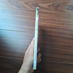 Đôi mắt ấy vẫn ở trên giường 505744