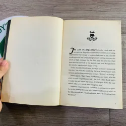 [Sách 2hand từ US] Like new 90% - The Princess Plot -Kirsten Boie 999651