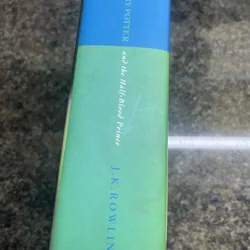 Harry Potter and the half blood prince J.K. Rowling hard cover 720109