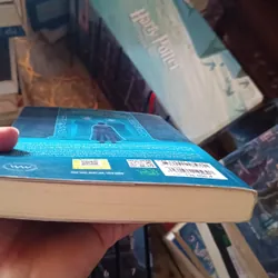 Harry Potter và Hòn Đá Phù Thủy tập 1 bìa lâu đài như mới 501681