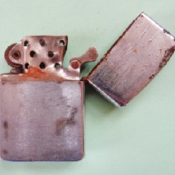 Bật lửa Zippo xưa 18849