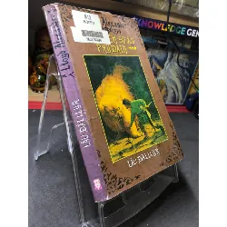 [Sách Cũ SCGR] Lâu đài Llyr mới 70% ố có dấu mộc và viết nhẹ trang đầu 2007 Lloyd Alexander HPB0906 SÁCH VĂN HỌC