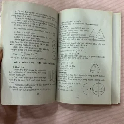 Cẩm nang ôn toán lý hóa 1026371