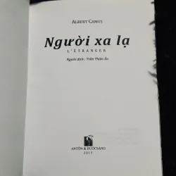 Người xa lạ 789528