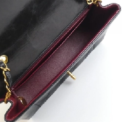 Túi xách chéo Chanel 01164 610052