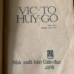 Vic-to Huy-go (Victor Hugo) _ 1378 536404