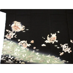 Đầm đen truyền thống với họa tiết vàng - Hàng hiệu Authentic 883196