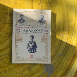 GIA TỘC HUYỆN SĨ DẤU ẤN CÒN GHI- Nguyễn Thị Thanh Thuý 