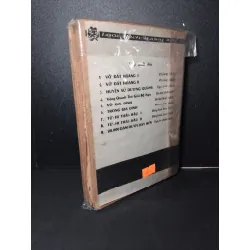 20000 dặm dưới đáy biển mới 70% bẩn bìa, ố vàng Jules Verne HCM2603 VĂN HỌC 414542