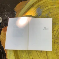 GIAI ĐIỆU BÍ ẨN VÀ CON NGƯỜI ĐÃ TẠO RA VŨ TRỤ - TRỊNH XUÂN THUẬN 759658