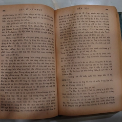 BÁC SĨ ZHIVAGO. Tác giả: Boris Pasternak.
Dịch giả: Nguyễn Hữu Hiệu 290705