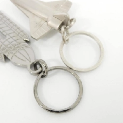 Louis Vuitton Porte Clé Ballett Shuttle MP2216 Móc Khóa - Hàng hiệu Chính hãng 807500