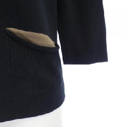 Bề mặt hỗ trợ áo khoác 634029