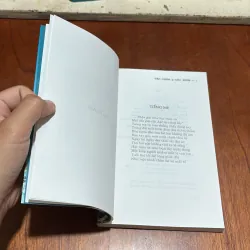 Tác Phẩm Và Lời Bình (Tác Phẩm Văn Học Trong Nhà Trường) - Nguyễn Tuân, Xuân Quỳnh - 2011 907584