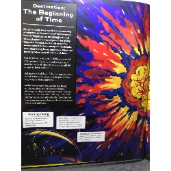 Destination: SPACE BÌA CỨNG mới 85% bẩn nhẹ Dr Christoph Englert và Tom Clohosy Cole HPB2607 NGOẠI VĂN 451057