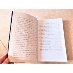 Sách: Nhẹ bước lãng du -Tác giả: Nguyễn Chấn Hùng 932434