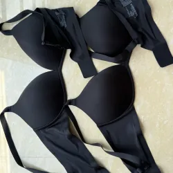 Combo 2 bra đen size L của MUJI