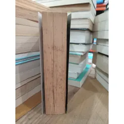 Dark paradise - Tami Hoag 704110