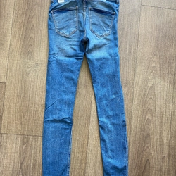 Quần Jean Zara size 34 317589