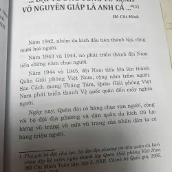 SÁCH ĐẠI TƯỚNG TỔNG TƯ LỆNH VÕ NGUYÊN GIÁP ĐẠI TƯỚNG CỦA NHÂN DÂN CỦA HÒA BÌNH 702421
