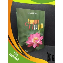 (TẶNG BOOKMARK) Tam quy ngũ giới mới 90% bẩn bìa, ố vàng RBK2410 Thích Chân Tính TÂM LINH - TÔN GIÁO - THIỀN