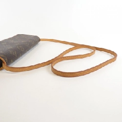 Túi đeo vai Louis Vuitton Monogram Pochette Twin GM M51852 609681