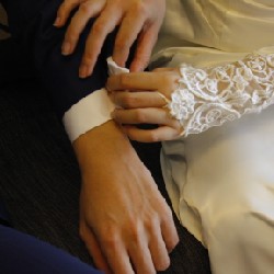 Váy cưới trắng ren siêu đẹp 603