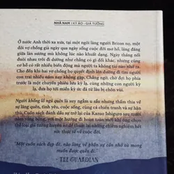 Người khổng lồ ngủ quên 714615