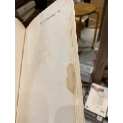 Yêu trong bóng tối - Tanizaki Junichiro 552322