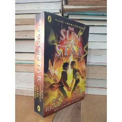 The sun and the star - Rick Riordan, Mark Oshiro 744874