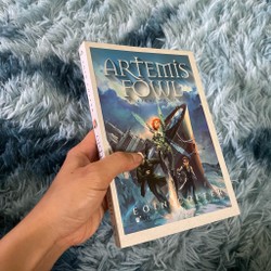 Artemis Fowl - Sự kiện Bắc Cực