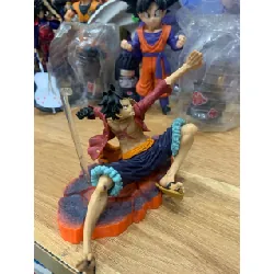 Mô hình Onepiece - Luffy dáng chưởng 714443