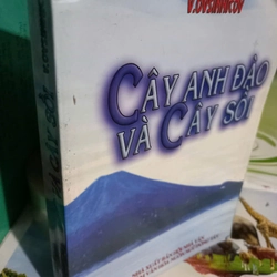 cây anh đào và cây sồi