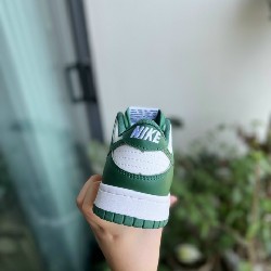 Sb dunk xanh lá  4096