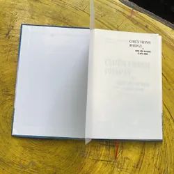 CHIẾN TRANH PHÁP LÝ VÀ THỰC TIỄN ÁP DỤNG Ở BIỂN ĐÔNG- GS.TS. NGUYỄN HỒNG NHO CHỦ BIÊN 718914