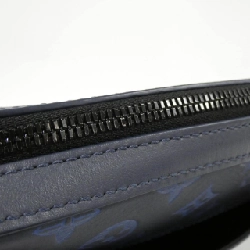 Túi đeo chéo Louis Vuitton Monogram Shadow Duo M45730 613145