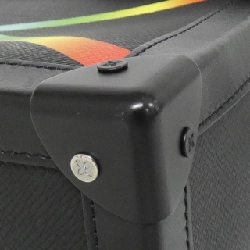 Túi đeo vai Louis Vuitton Taiga Màu cầu vồng Soft Trunk M30341 609981