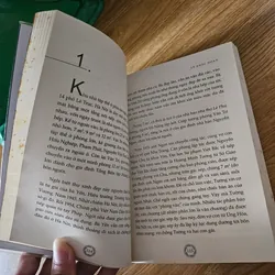 Làm báo mực mài nước mắt
 675325